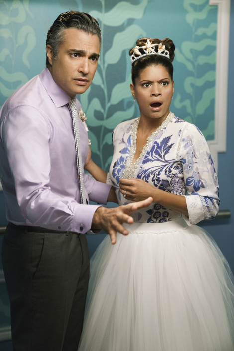 Illustration for article titled Jane The Virgin undergoes a major structural change for its premiere